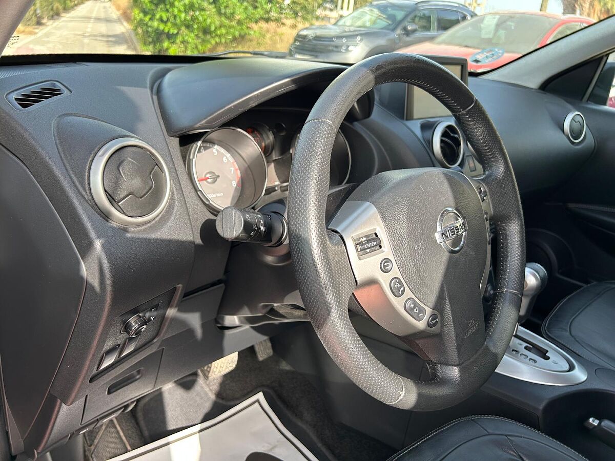 NISSAN QASHQAI TEKNA AUTO 2.0 SPANISH RHD IN SPAIN ONLY 88000 MILES 2009